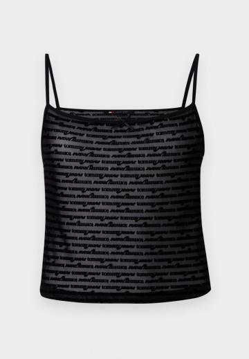 Топ на бретельках