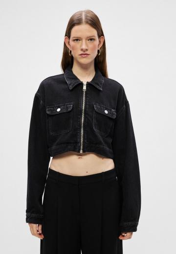 Джинсовая куртка