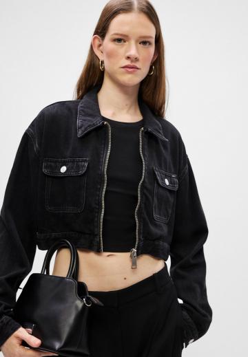 Джинсовая куртка