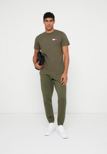 Спортивные штаны