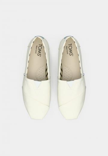 Полуботинки