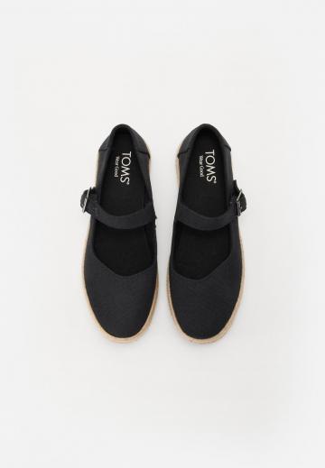 Спортивные балетки