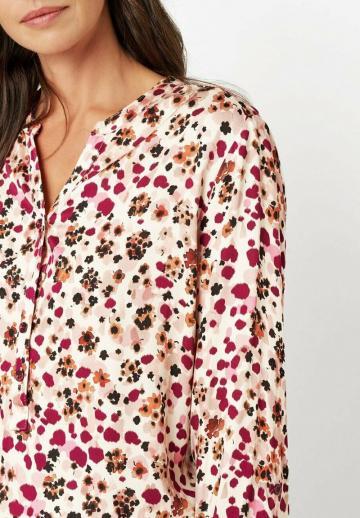 Атласная блузка