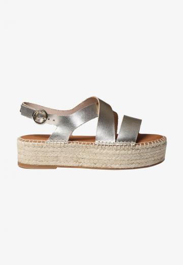 Гандбольные кроссовки