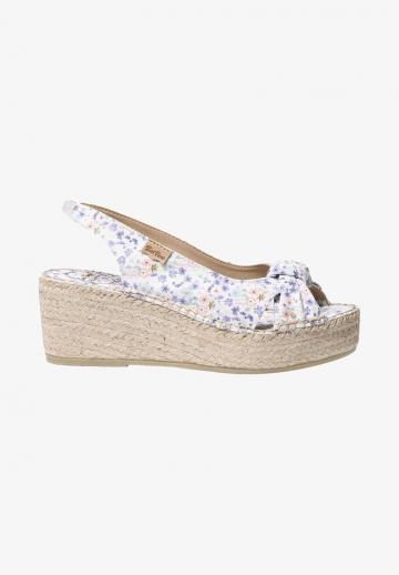 Гандбольные кроссовки