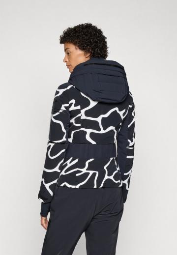 Спортивная куртка