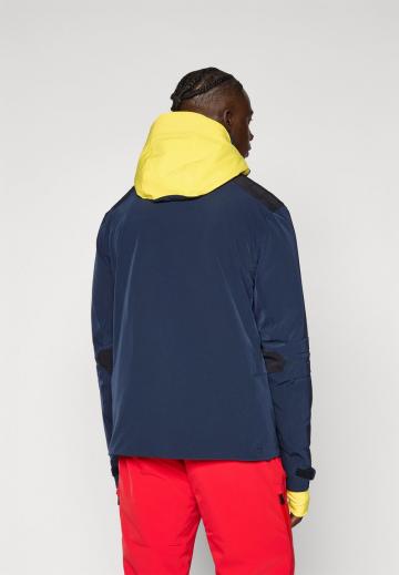 Сноубордическая куртка