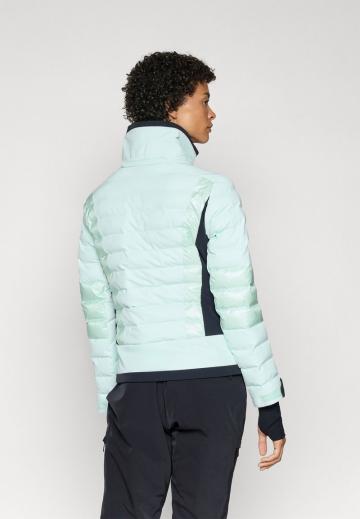 Спортивная куртка