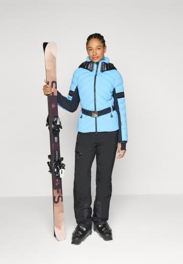 Спортивная куртка