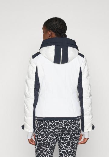 Спортивная куртка