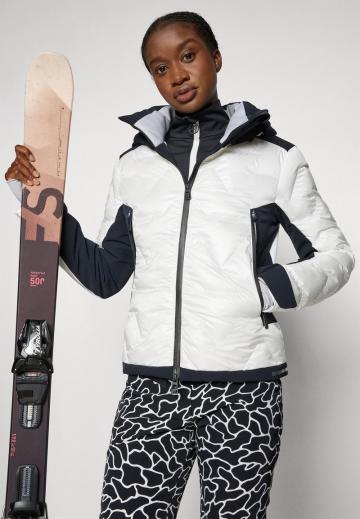 Спортивная куртка