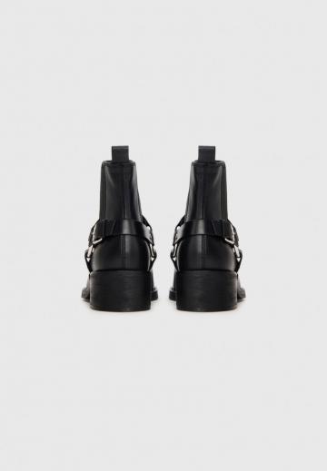 Ковбойские сапоги