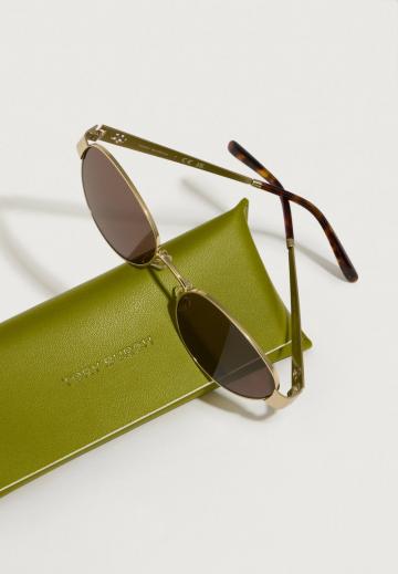 Солнечные очки