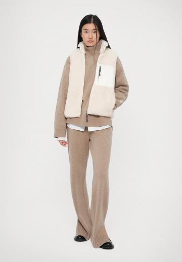 Флисовая куртка