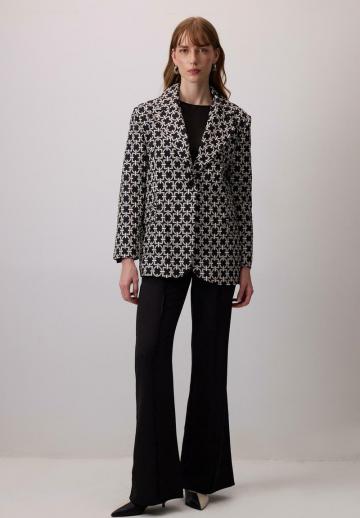 Жаккардовая вязаная кофта