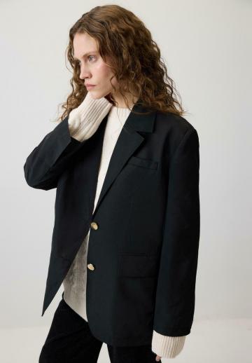 Блейзер с накладными карманами