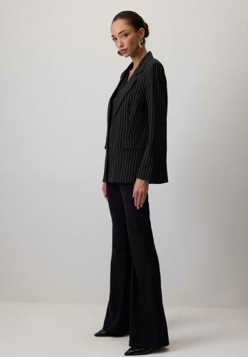 Короткое пальто