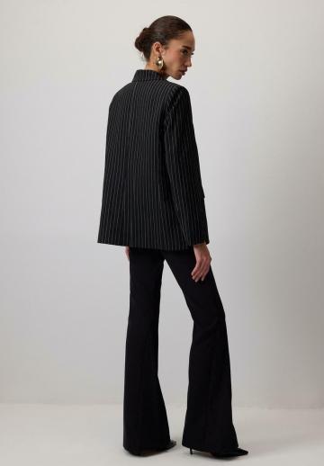 Короткое пальто