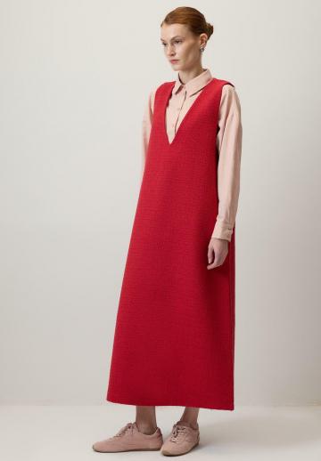 Вязаное платье