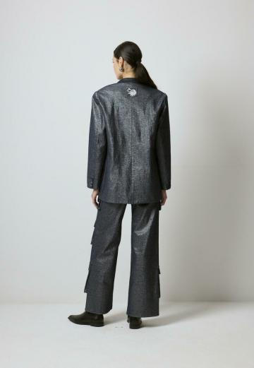 Блейзер с накладными карманами