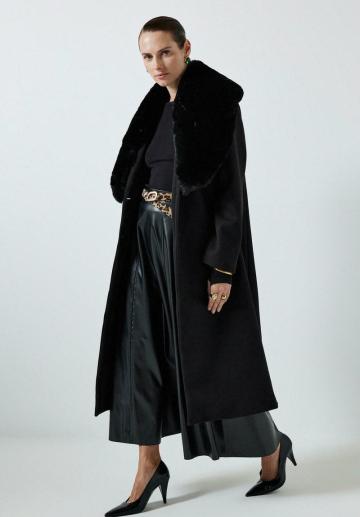 Шерстяное пальто