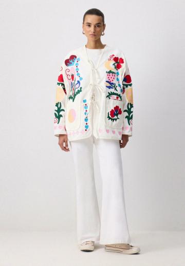 Короткое пальто