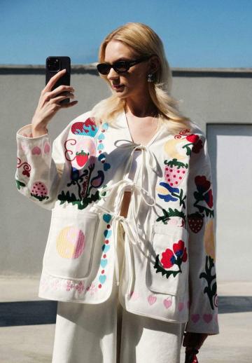 Короткое пальто