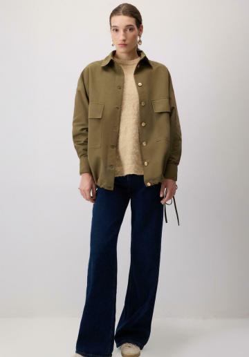 Короткое пальто