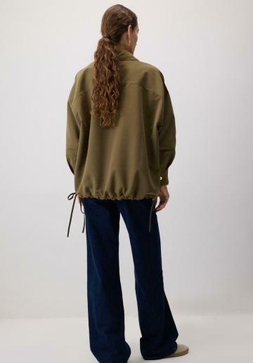 Короткое пальто