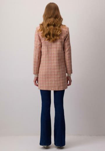 Короткое пальто