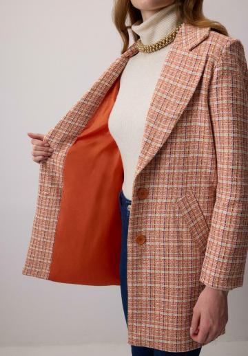 Короткое пальто