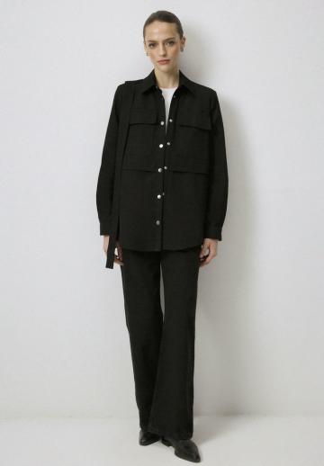 Куртка с накладнымит карманами