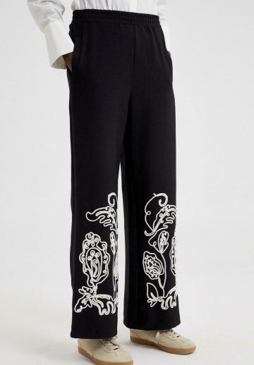 Прямые брюки