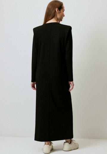 Вязаное платье