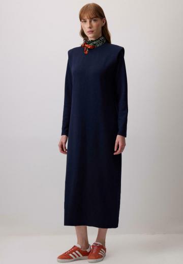 Вязаное платье