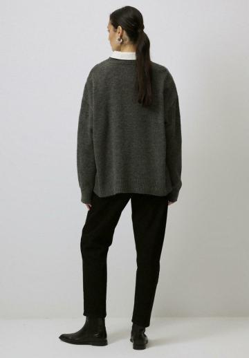 Длинный пуловер