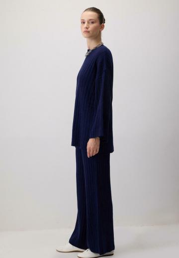 Длинный пуловер