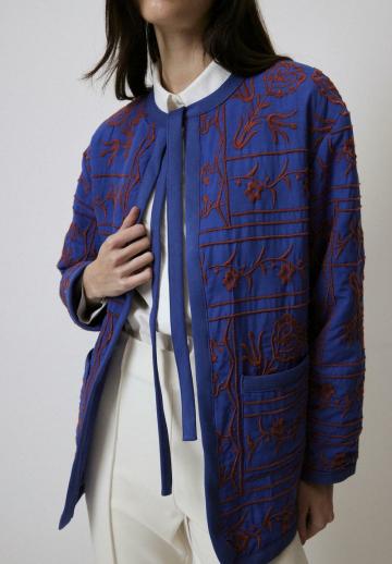 Жаккардовая вязаная кофта