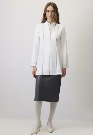 Короткое пальто