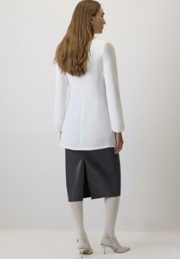 Короткое пальто