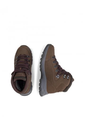 Ботинки на шнуровке