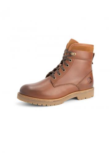 Ботинки на шнуровке