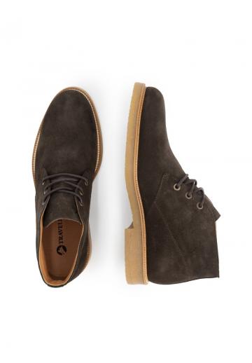 Ботинки на шнуровке