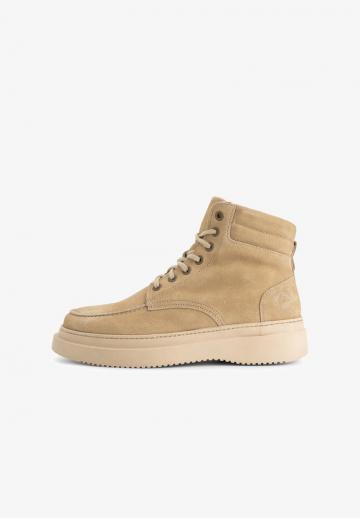 Зимние ботинки