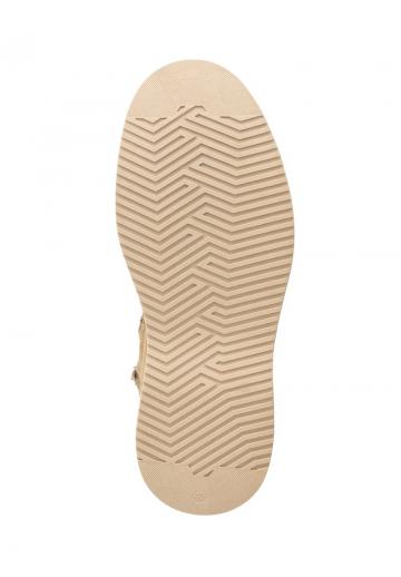 Зимние ботинки