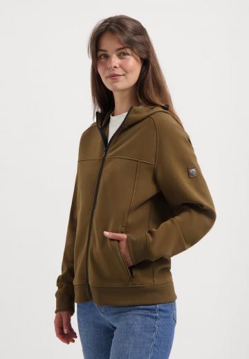 Вязаная кофта