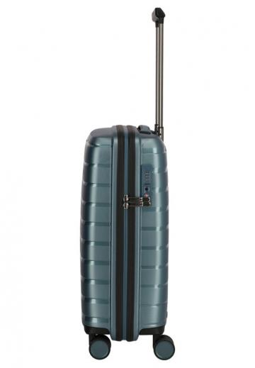 Чемодан на колесах