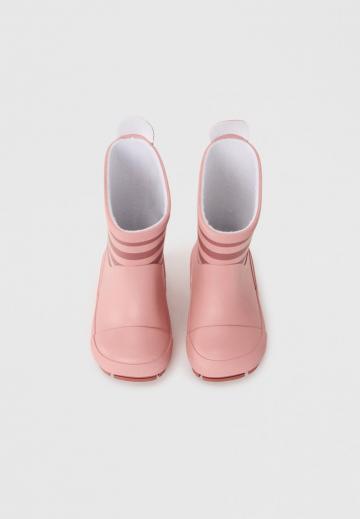 Резиновые сапоги