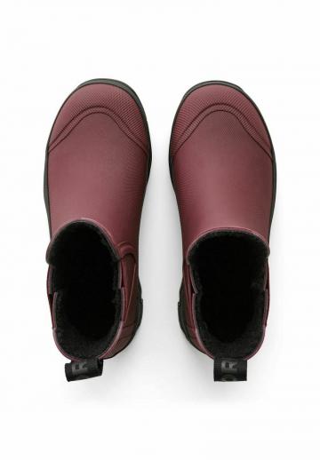 Резиновые сапоги