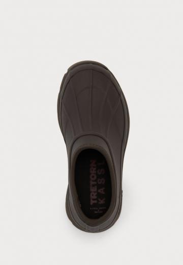 Полуботинки